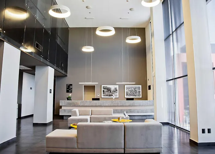 Express By Marriott La Raza